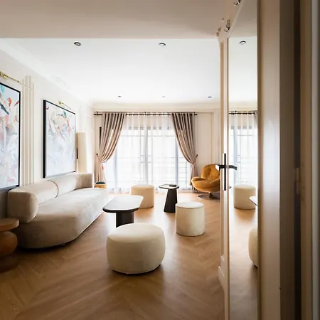 Luxury Marais Boulevard Saint Denis - Merveil *