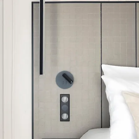 Luxury Marais Boulevard Saint Denis - Merveil * Paris