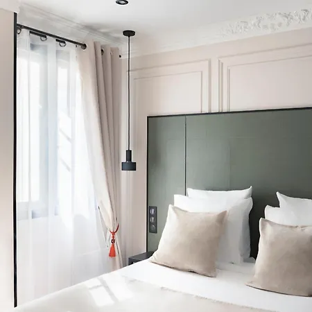Luxury Marais Boulevard Saint Denis - Merveil *