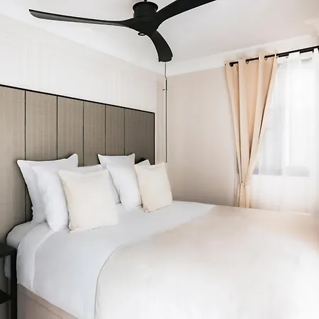 Luxury Marais Boulevard Saint Denis - Merveil Apartamento *