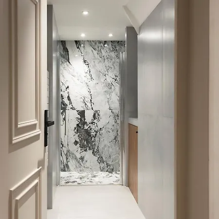 Luxury Marais Boulevard Saint Denis - Merveil Apartamento