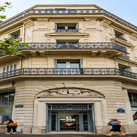 Luxury Marais Boulevard Saint Denis - Merveil